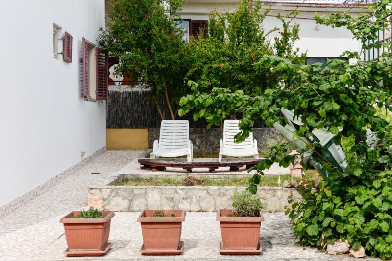 Apartments Yo Lee Bibinje Exterior foto